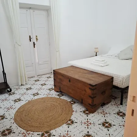 アパート Smart Nest リーパリ